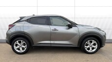 Nissan Juke 1.0 DiG-T N-Connecta 5dr Petrol Hatchback